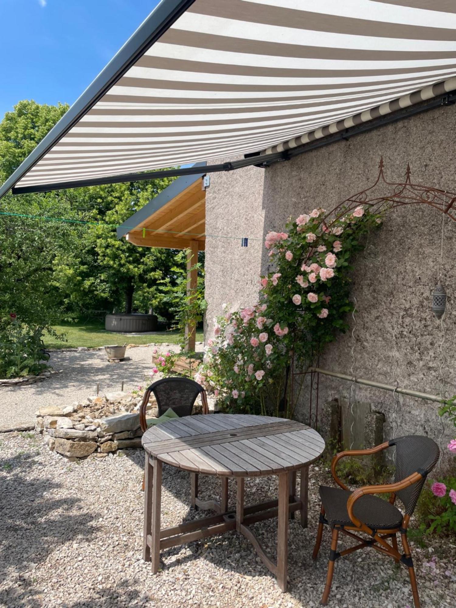 La Maison Du Voyageur 1546 Passavant Extérieur photo